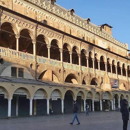 Romantic Studio In The Historical Heart Of Padua Exterior foto