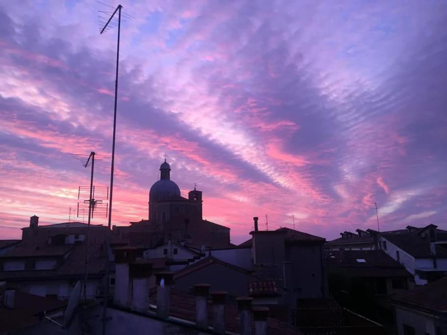 Romantic Studio In The Historical Heart Of Padua Exterior foto